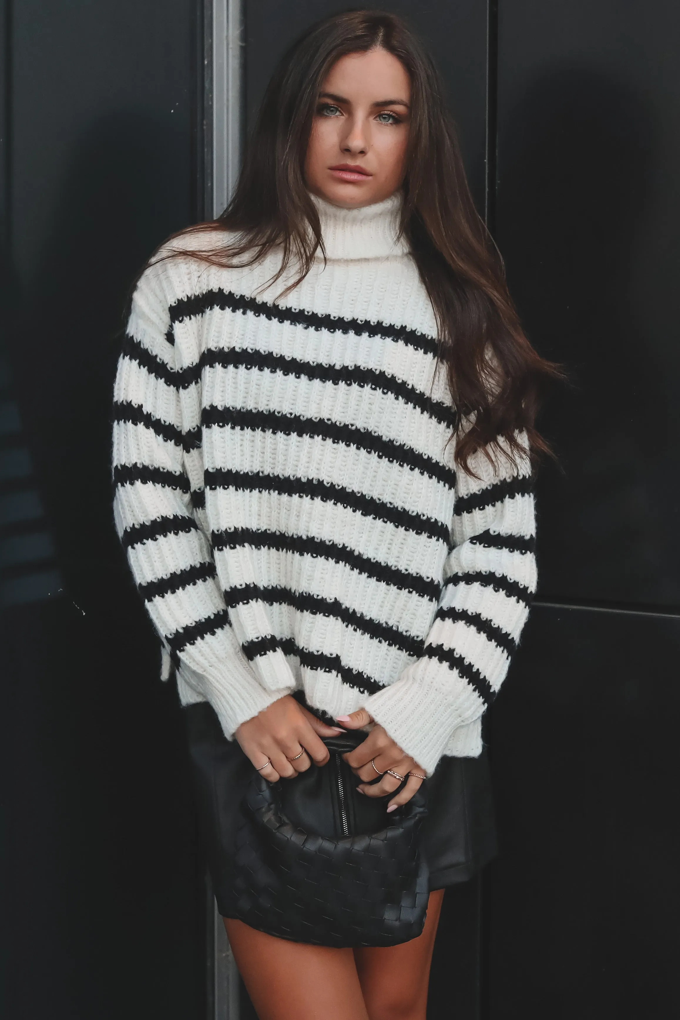 DEAL SADIE & SAGE Aki Turtle Neck Striped Sweater